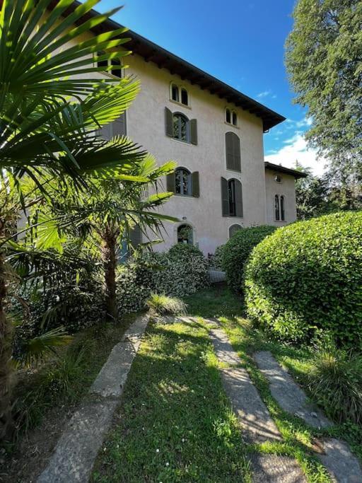 Appartamento In Villa Storica オレッジョ・カステッロ エクステリア 写真